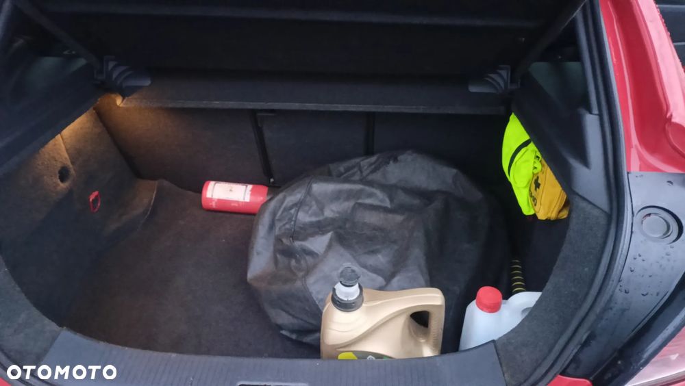 Opel Astra 1.6 T Sport - 10