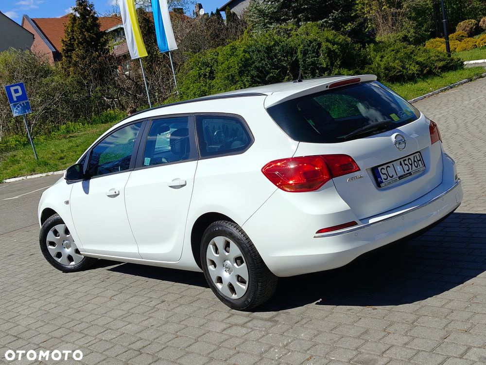 Opel Astra 1.4 T Sport - 2