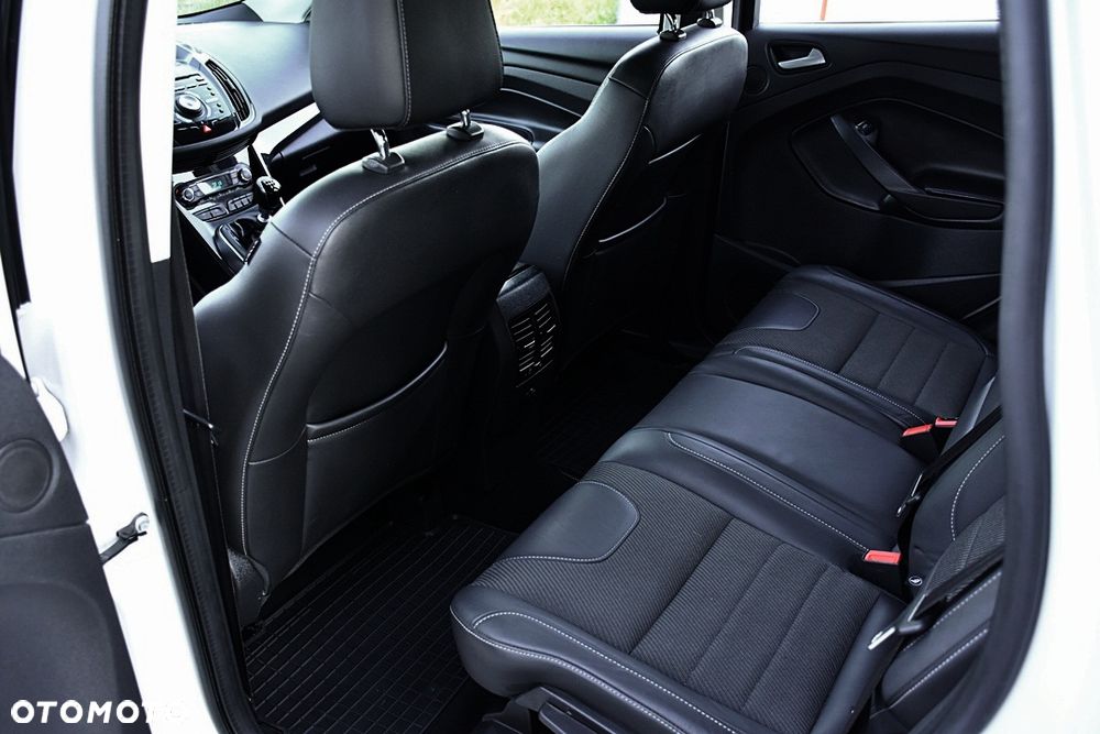 Ford Kuga 2.0 TDCi 4x4 Individual - 34