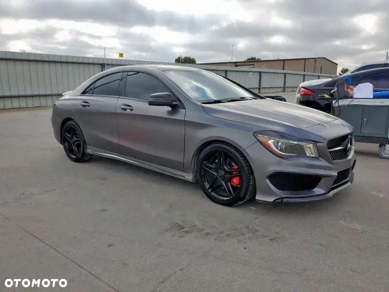Mercedes-Benz CLA 250 4Matic 7G-DCT AMG Line - 1