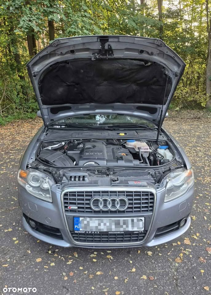 Audi A4 Cabrio 2.0 TDI DPF - 16