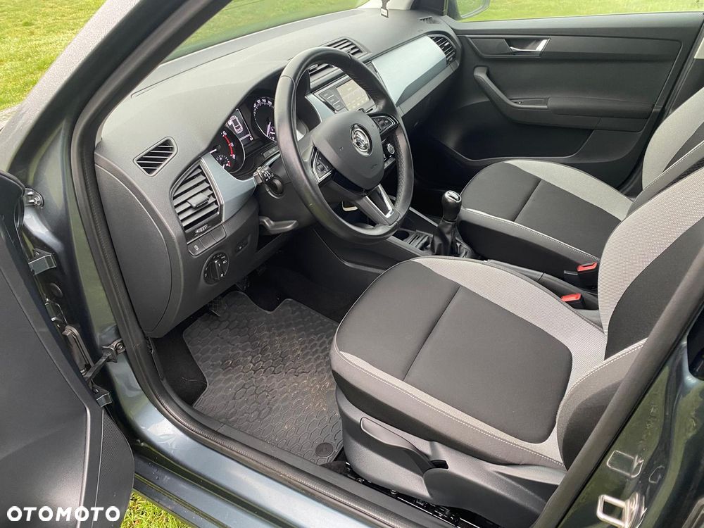 Skoda Fabia 1.0 TSI Soleil - 7