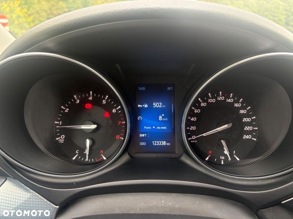 Toyota Avensis Touring Sports 1.8 Team Deutschland - 8