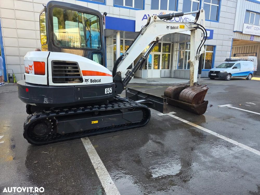 Bobcat E55 - 10