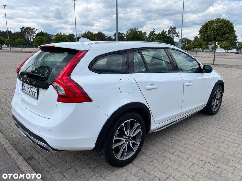 Volvo V60 Cross Country D4 AWD Summum - 30
