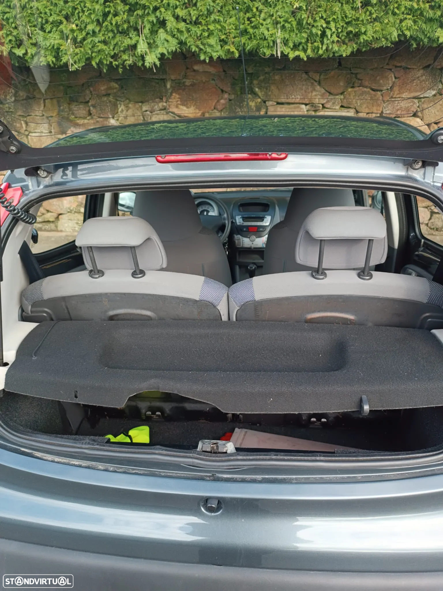 Peugeot 107 1.0 Trendy - 11