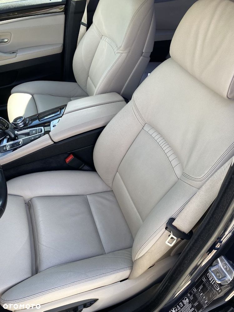 BMW Seria 5 530d xDrive Luxury Line - 20
