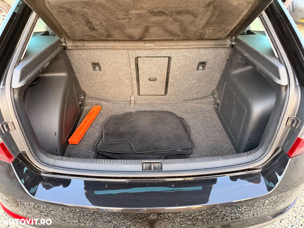 Skoda RAPID 1.6 TDI Elegance Green tec - 13