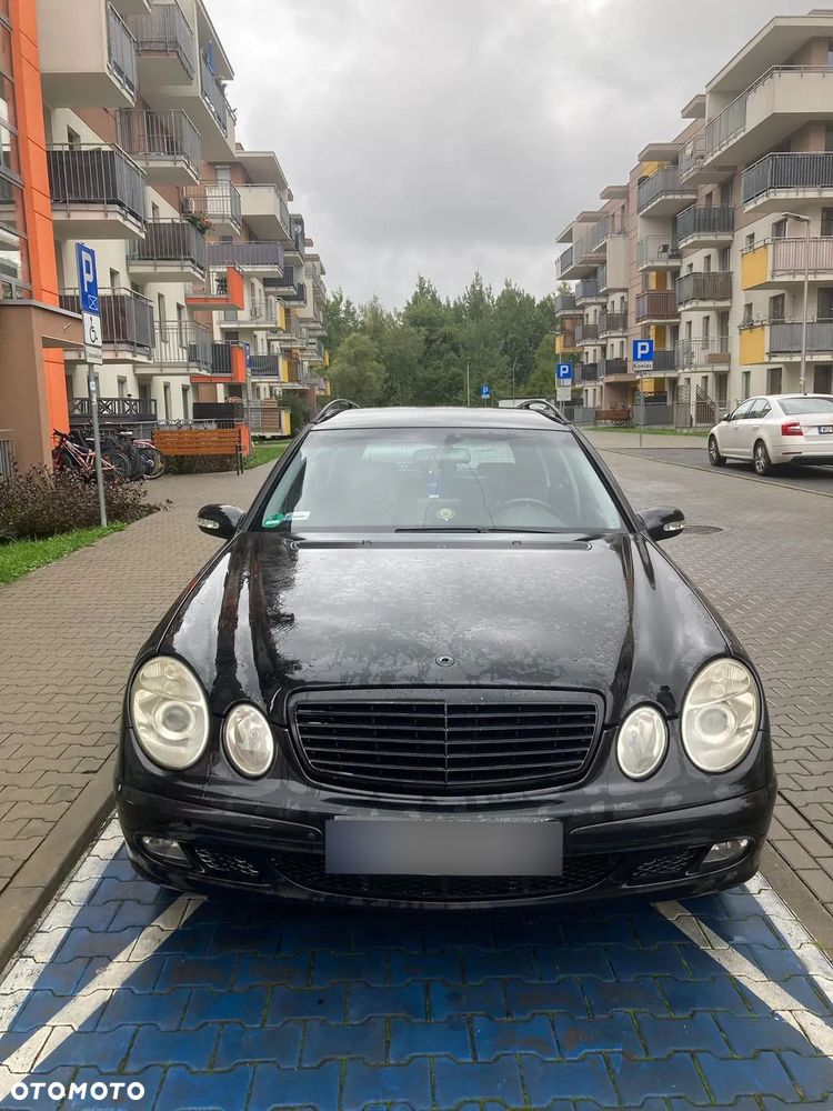 Mercedes-Benz Klasa E 220 CDI T Classic - 4