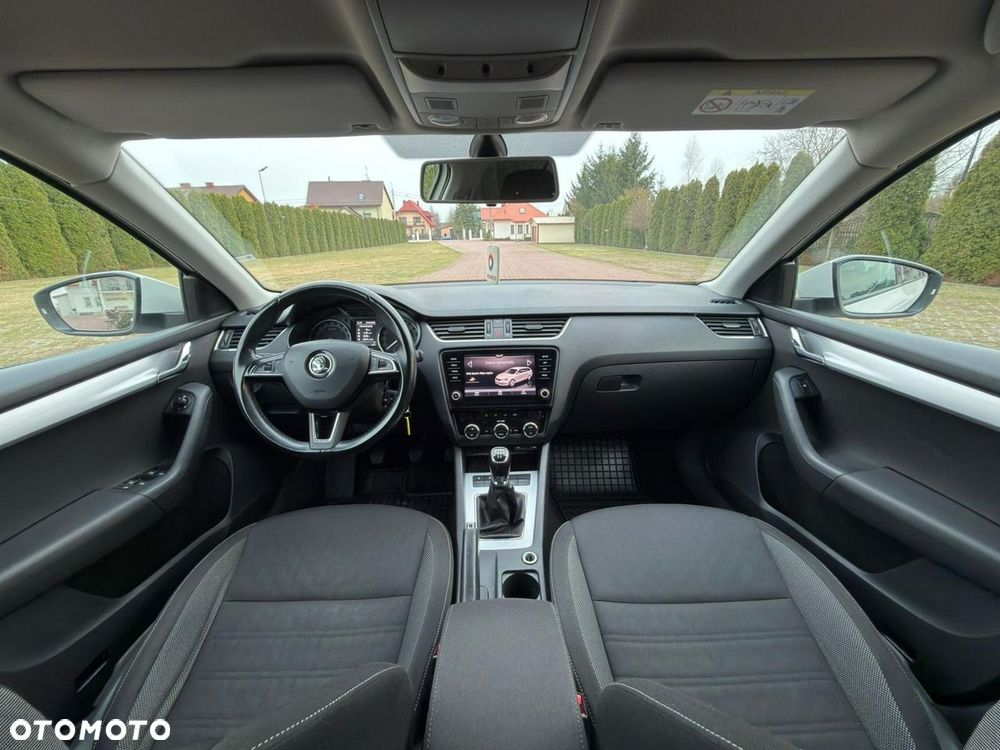 Skoda Octavia 1.6 TDI Ambition - 8