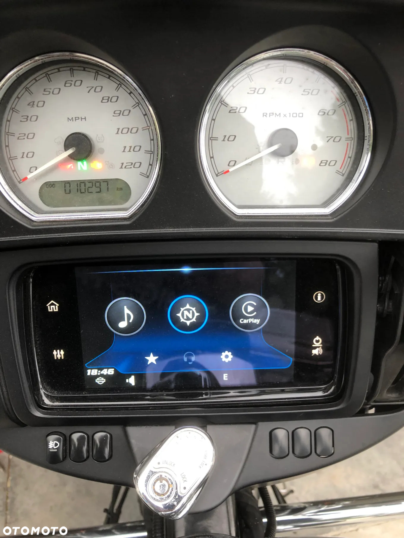 Harley-Davidson Touring Street Glide - 9