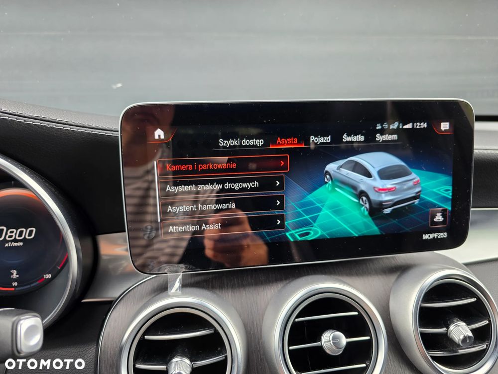 Mercedes-Benz GLC 220 d 4-Matic - 38