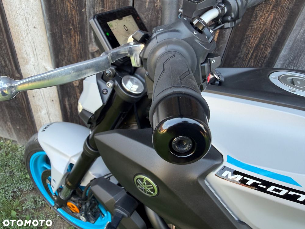 Yamaha MT - 29