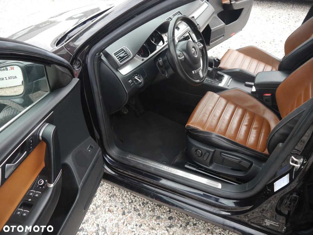 Volkswagen Passat Variant 2.0 TDI BlueMotion Technology Highline - 5