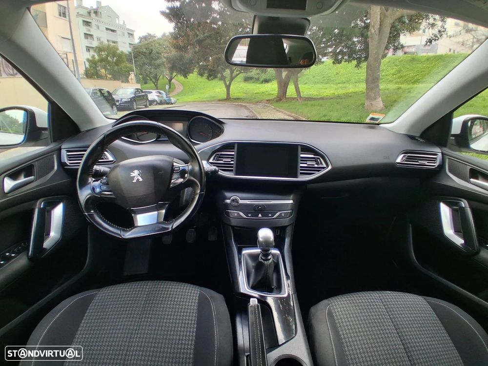 Peugeot 308 1.5 BlueHDi Business Line - 11