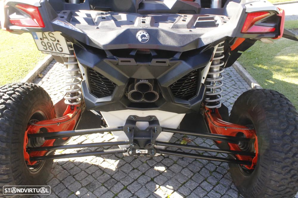 Can-Am Maverick X3 Maverick XRC - 11