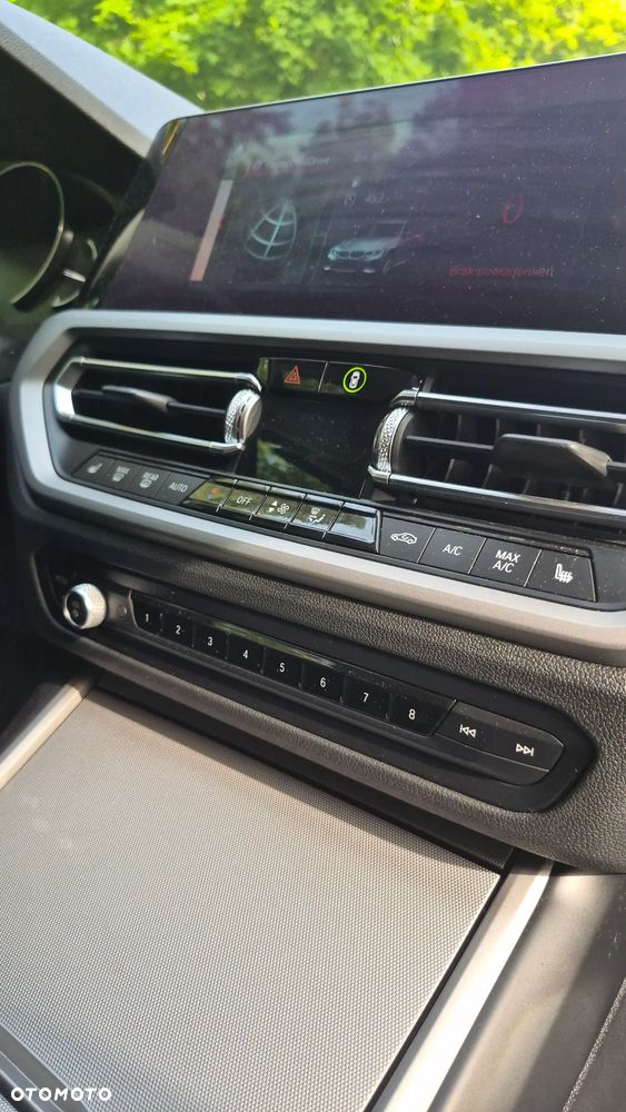BMW Seria 3 318i Advantage - 21