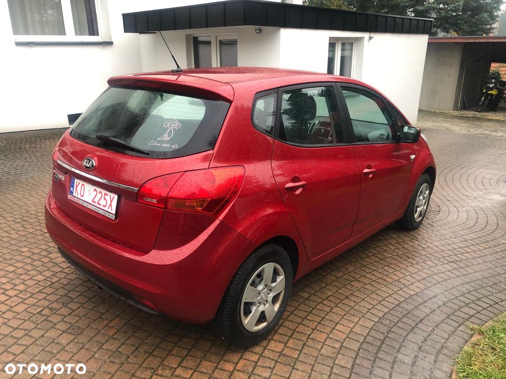 Kia Venga - 4