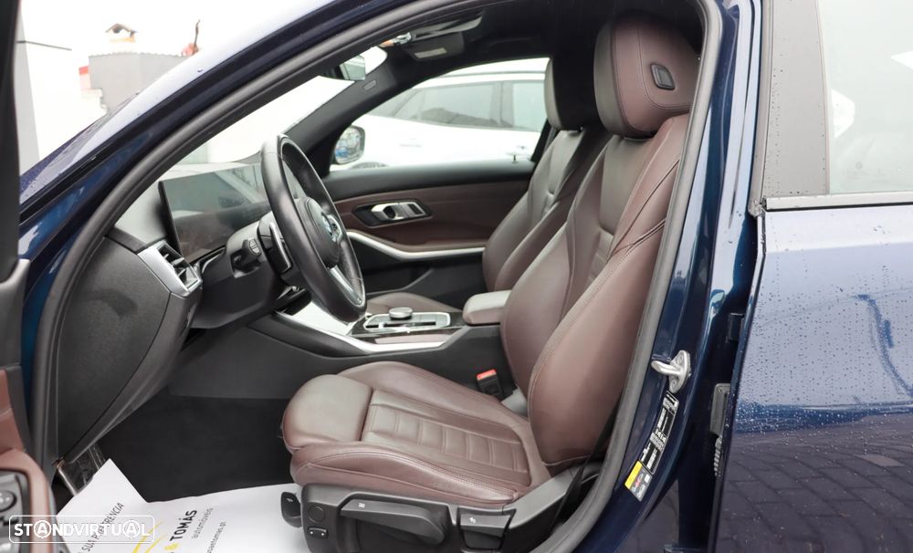 BMW 320 e Pack M Auto — fotografia 13