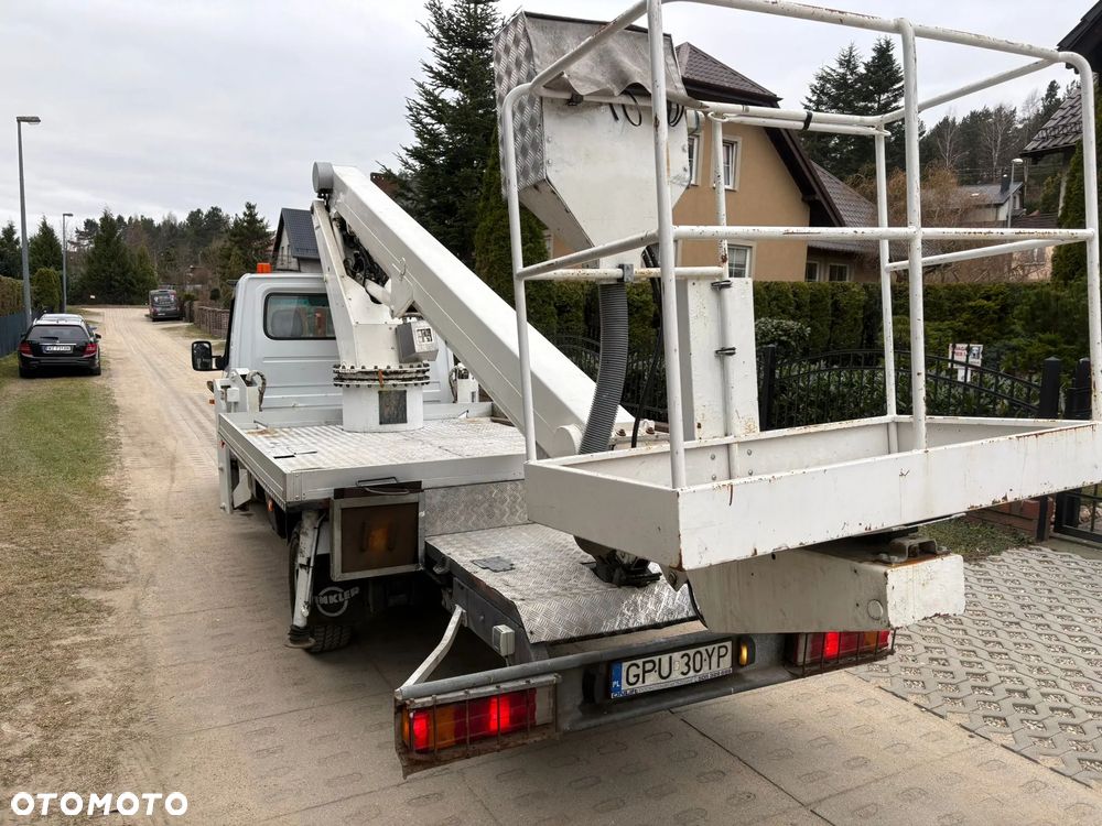 Mercedes-Benz Sprinter - 6