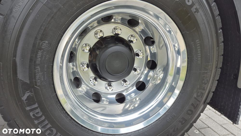 Volvo ///FH///500///2022///1 TURBINA ///JEDYNE 183 TYŚ KM/// GLOBETROTTER///XXL/// KLIMATYZACJA POSTOJOWA/// ZABUDOWY MIĘDZYOSIOWE/// ALUMINIOWE FELGI///FULL LED/// VIRTUAL COCPIT///PEDANTYCZNY  STAN///JAK NOWY - 23