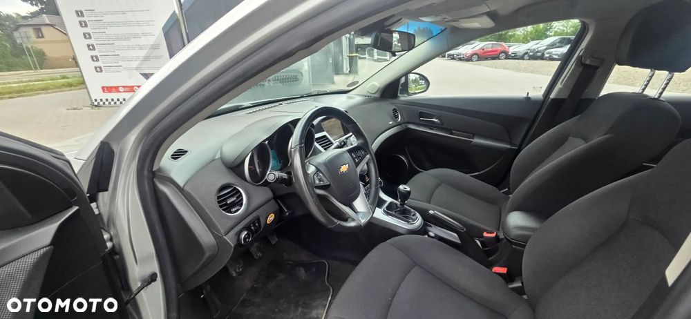 Chevrolet Cruze 1.7TD LT+ - 32
