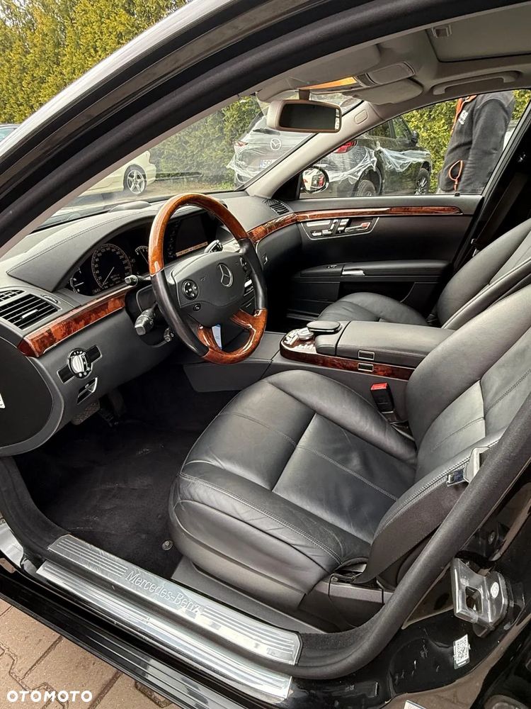 Mercedes-Benz Klasa S 500 4-Matic - 16