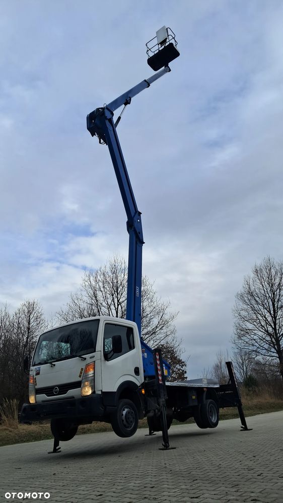 Nissan Cabstar . Podnośnik koszowy . CTE ZED20 . - 8