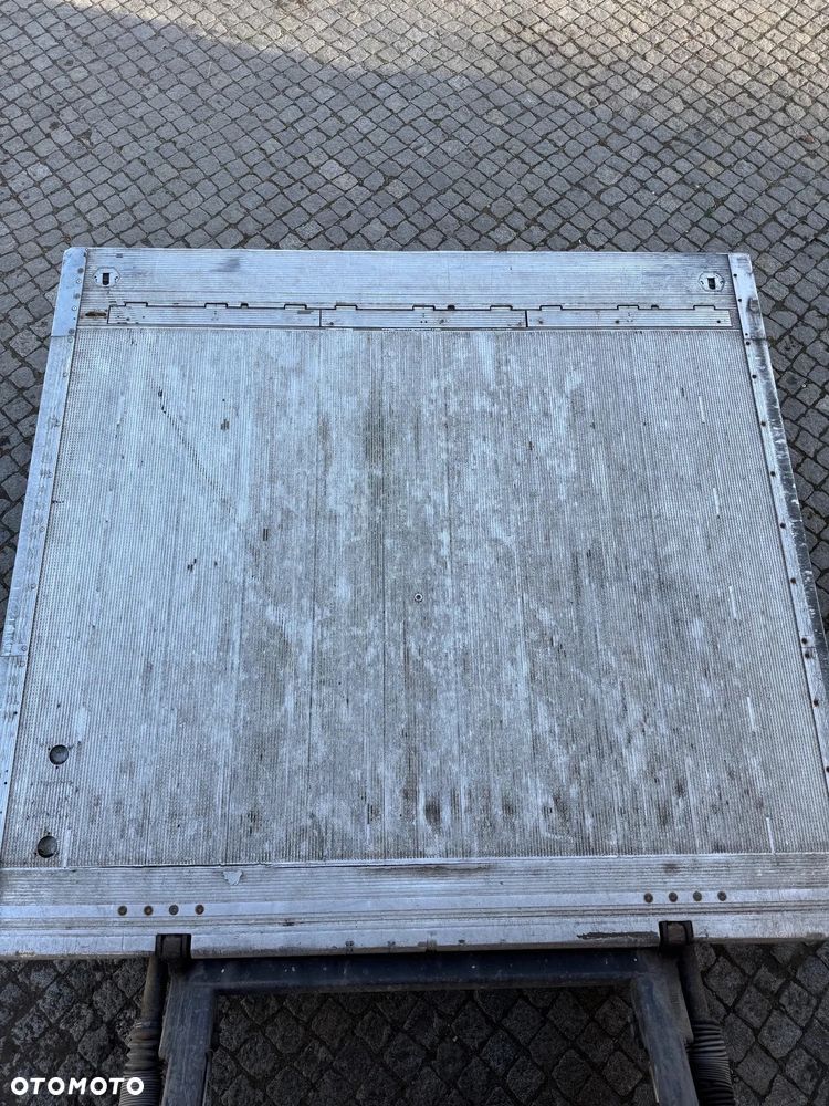 Mercedes-Benz AXOR - 9