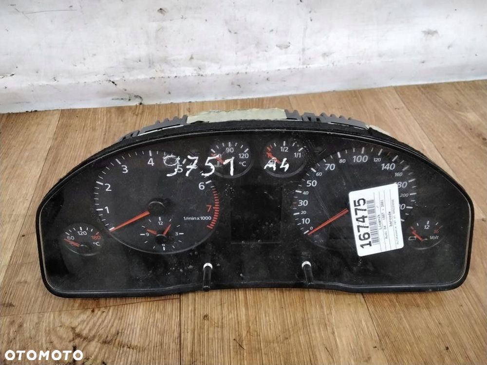 audi a4 b5 1.6 licznik - 1