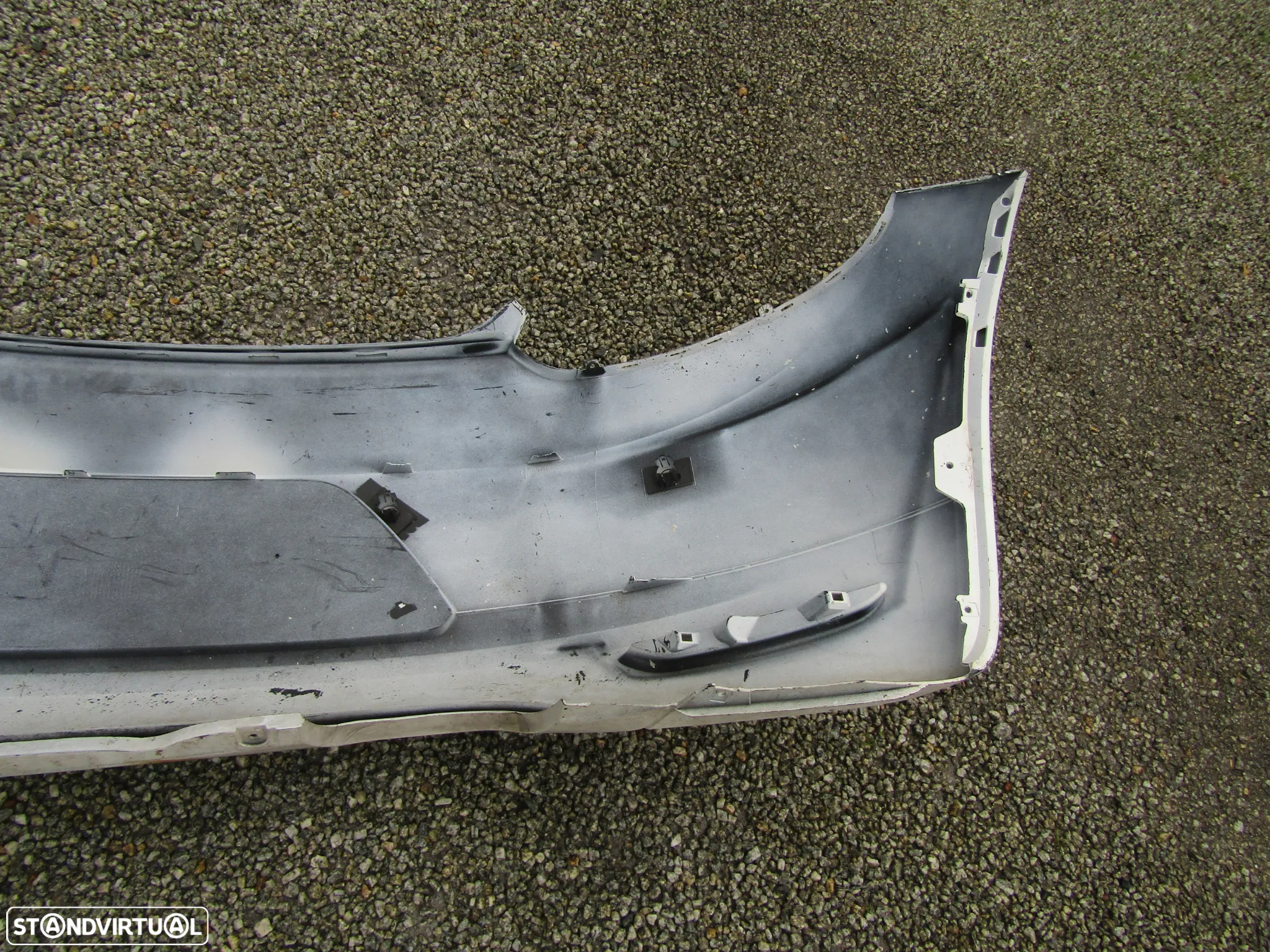 Para-choques tras VW Sciroco - 8