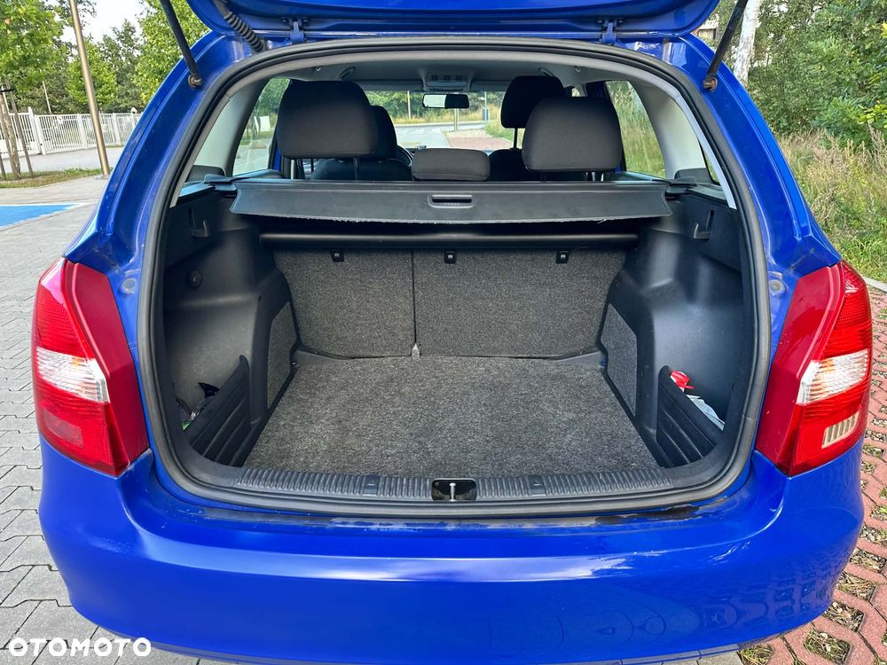 Skoda Fabia 1.6 16V Comfort - 8