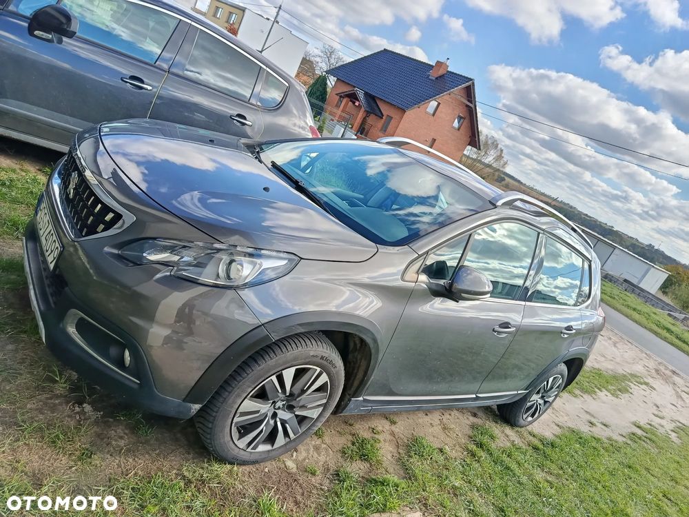 Peugeot 2008 PureTech 82 Allure - 3
