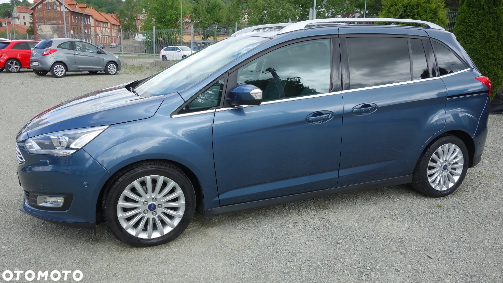Ford Grand C-MAX 1.5 EcoBoost Start-Stopp-System Titanium - 4