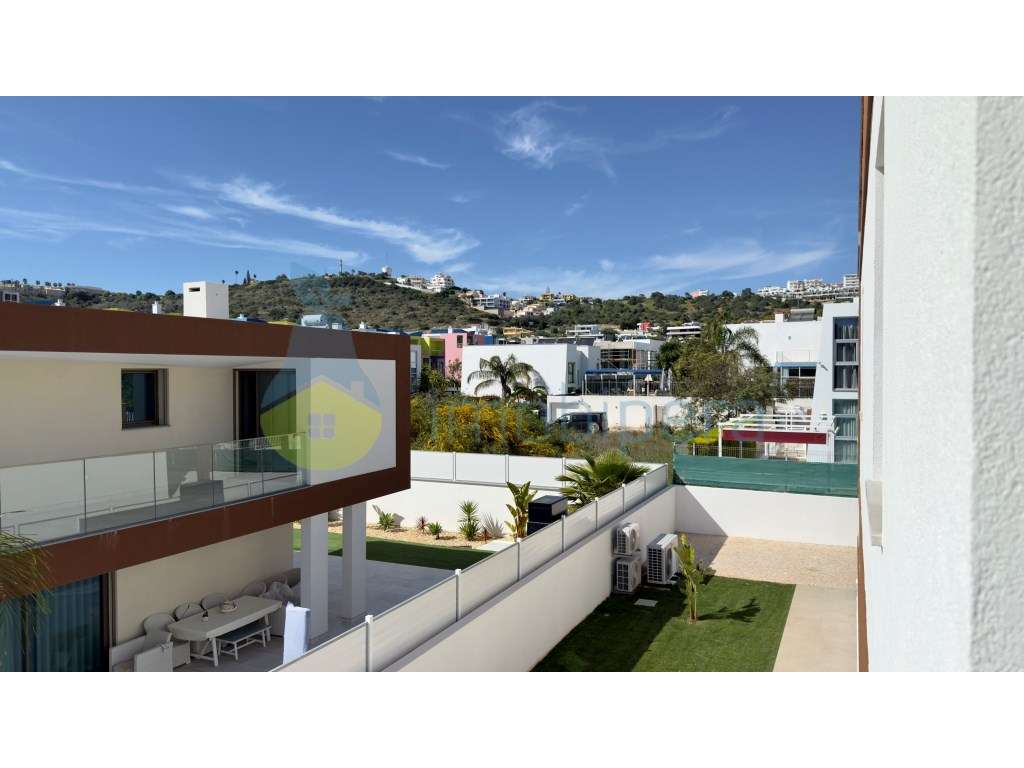 Moradia T3 nova, em Albufeira - Grande imagem: 4/26