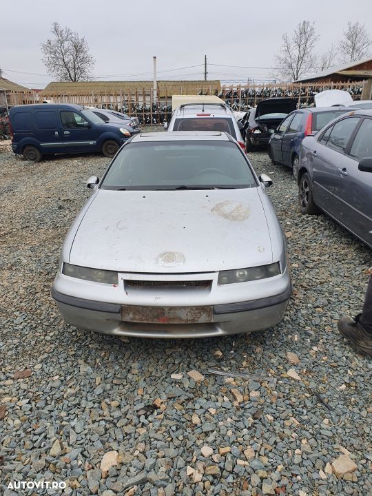 Dezmembrari  Opel CALIBRA A (85)  1990  > 1997 2.0 i Benzina - 2