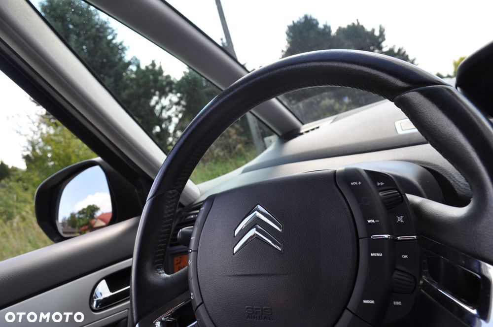 Citroën C4 Picasso - 17