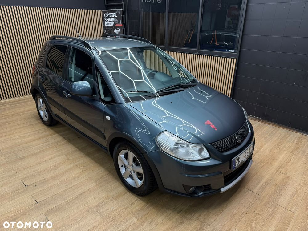 Suzuki SX4 1.6 GS / Premium - 16