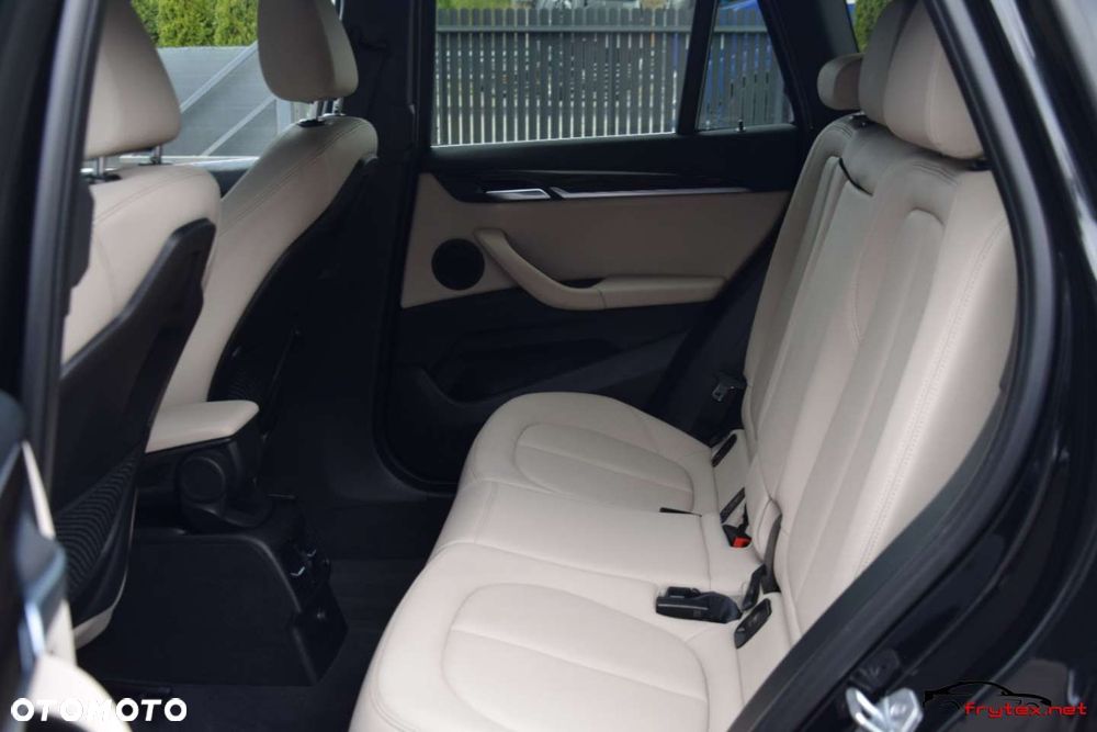 BMW X1 - 21