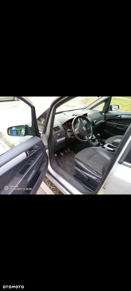 Opel Zafira 2.0 T Sport - 7