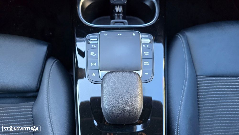 Mercedes-Benz CLA 250 - 51