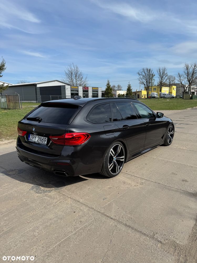BMW Seria 5 M550d xDrive - 5