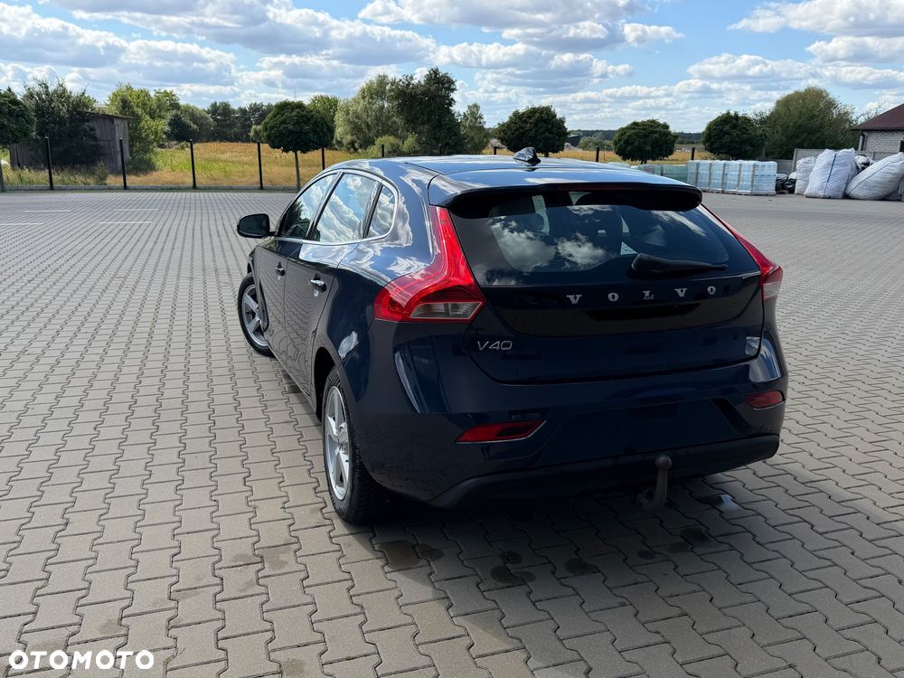 Volvo V40 D2 - 20