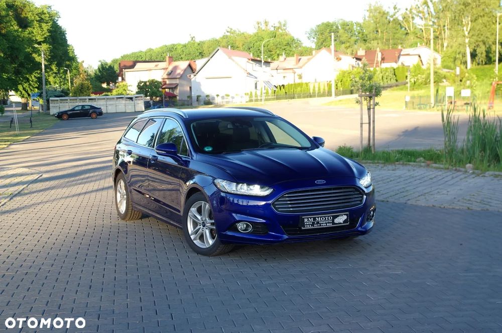 Ford Mondeo 2.0 TDCi STart-Stopp Titanium - 19