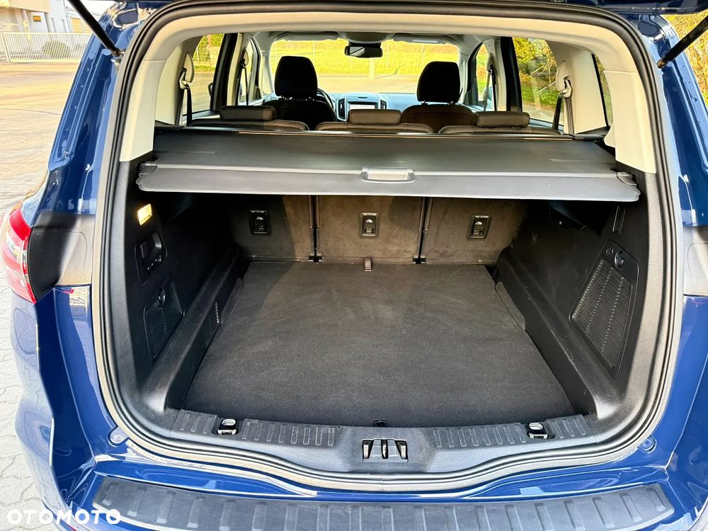 Ford S-Max 2.0 EcoBlue Titanium - 38