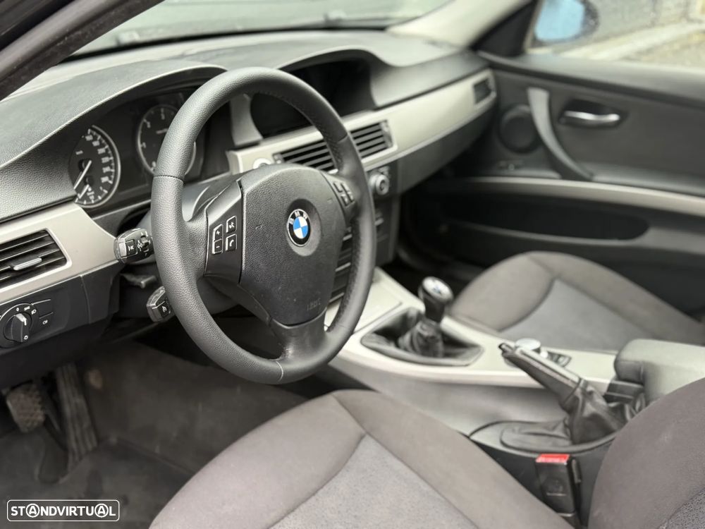 BMW 318 d DPF Edition Sport - 10