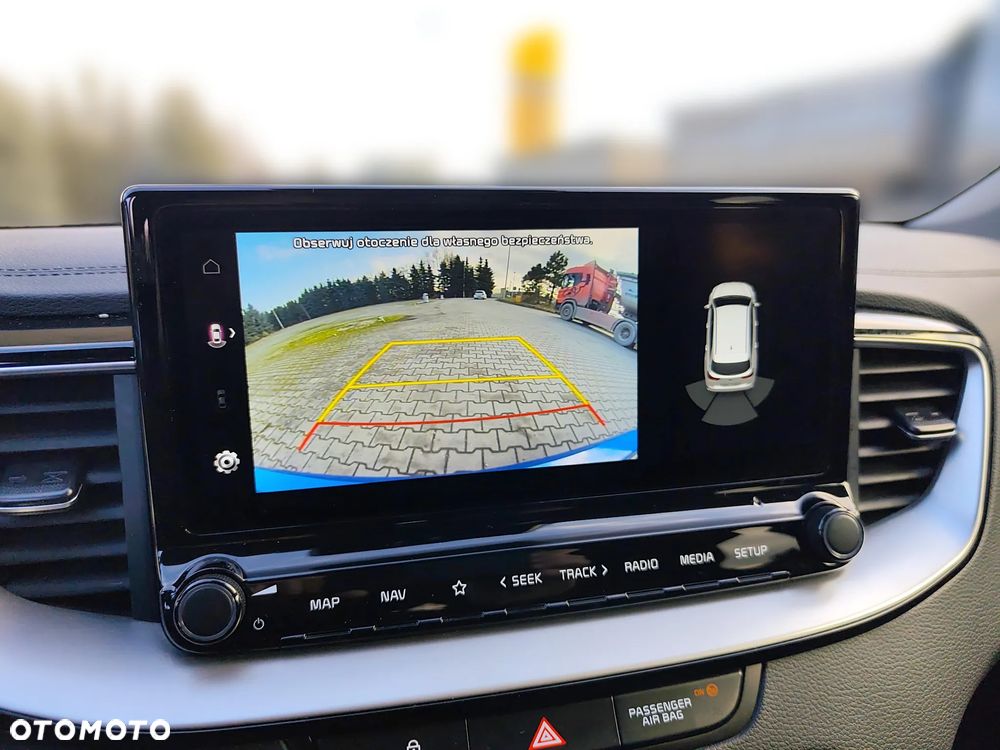 Kia Ceed 1.5 T-GDI Business Line DCT - 24