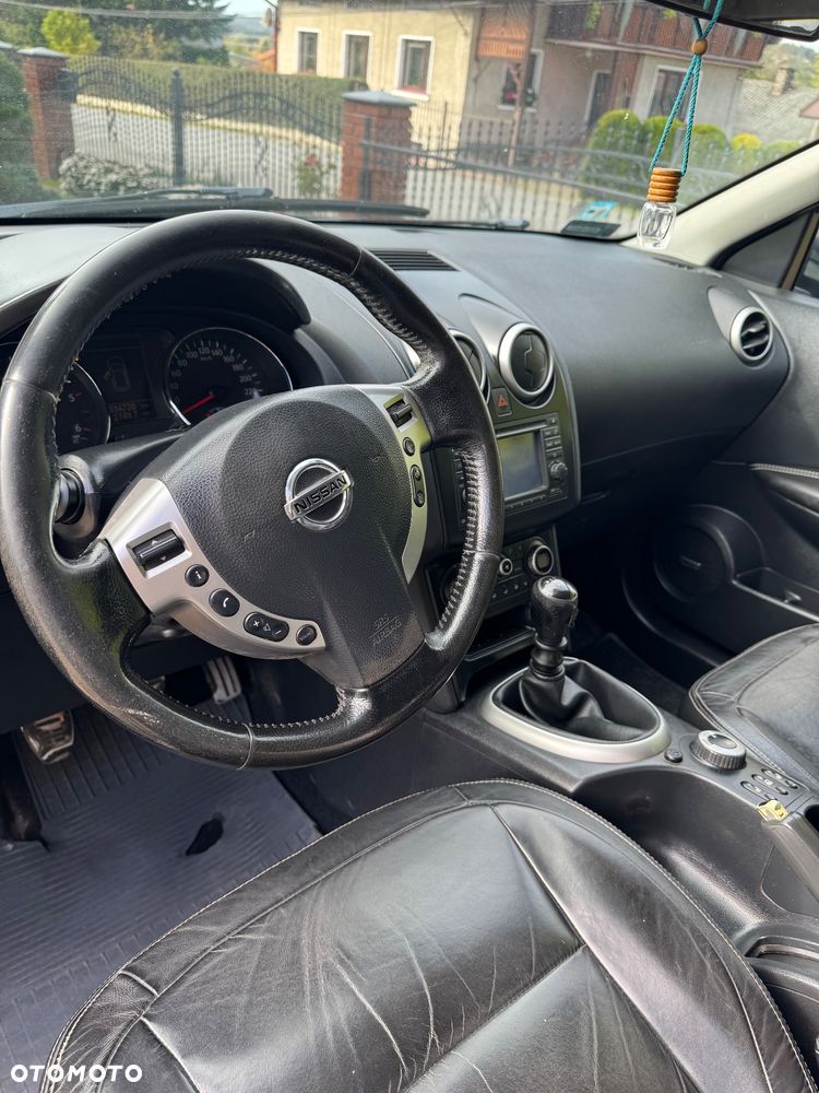 Nissan Qashqai 2.0 dCi 4x4 Tekna - 10
