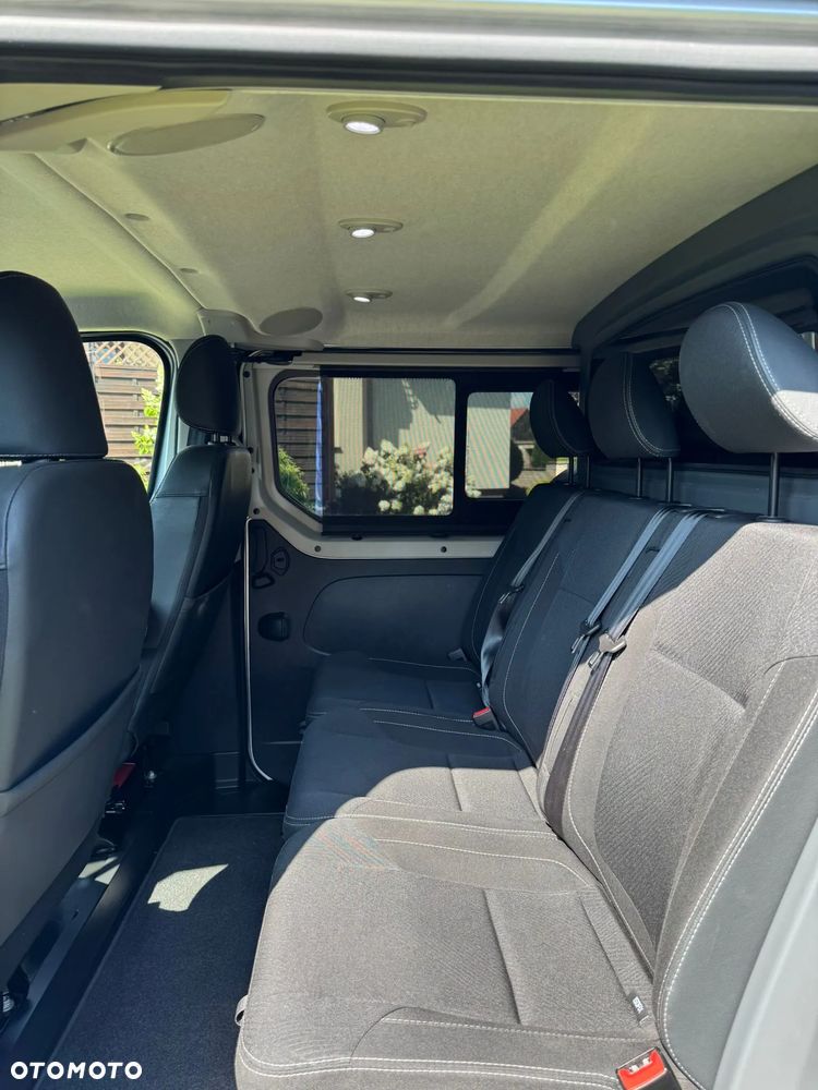 Renault Trafic - 10