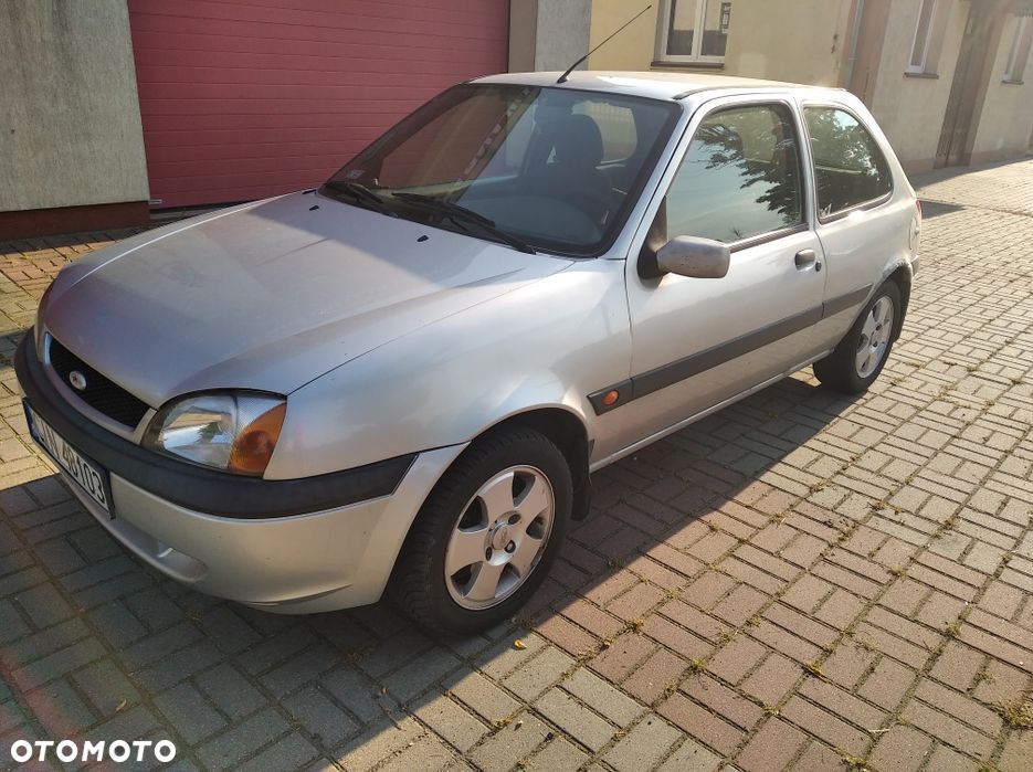 Na części Ford Fiesta MK5 Silnik Skrzynia Maska Zderzak Drzwi Klapa Szyba - 1